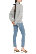Carica l'immagine nel visualizzatore di Gallery, Pullover in lana e cachemire
