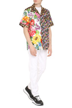 Carica l'immagine nel visualizzatore di Gallery, Camicia a maniche corte stampata
