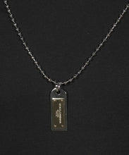Carica l'immagine nel visualizzatore di Gallery, T-shirt in cotone con collana
