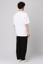 Carica l'immagine nel visualizzatore di Gallery, T-shirt girocollo in cotone

