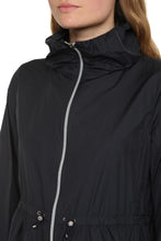 Carica l'immagine nel visualizzatore di Gallery, Trench coat in tessuto tecnico
