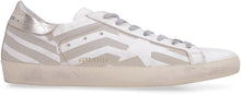 Carica l'immagine nel visualizzatore di Gallery, Sneakers low-top Super-Star in pelle
