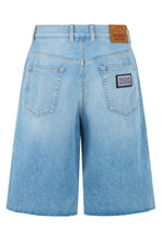 Carica l'immagine nel visualizzatore di Gallery, Pantaloni shorts in denim
