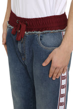 Carica l'immagine nel visualizzatore di Gallery, Jeans con bande logate
