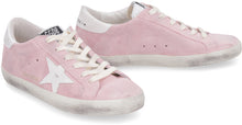 Carica l'immagine nel visualizzatore di Gallery, Sneakers low-top Superstar in pelle scamosciata
