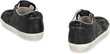 Carica l'immagine nel visualizzatore di Gallery, Sneakers low-top in pelle
