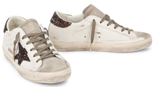 Carica l'immagine nel visualizzatore di Gallery, Sneakers low-top Super-Star in pelle
