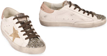 Carica l'immagine nel visualizzatore di Gallery, Sneakers low-top Super-Star in pelle
