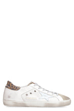 Carica l'immagine nel visualizzatore di Gallery, Sneakers low-top Superstar in pelle
