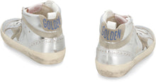 Carica l'immagine nel visualizzatore di Gallery, Sneakers Mid Star in pelle
