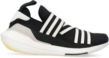 Carica l'immagine nel visualizzatore di Gallery, Sneakers low-top Ultraboost 22 in tessuto
