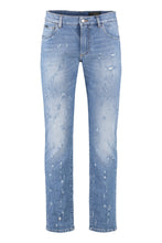 Carica l'immagine nel visualizzatore di Gallery, Jeans slim fit a 5 tasche
