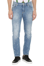 Carica l'immagine nel visualizzatore di Gallery, Jeans slim fit a 5 tasche
