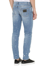 Carica l'immagine nel visualizzatore di Gallery, Jeans slim fit a 5 tasche
