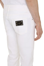 Carica l'immagine nel visualizzatore di Gallery, Jeans slim fit a 5 tasche
