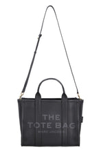 Carica l'immagine nel visualizzatore di Gallery, The Tote Bag in pelle
