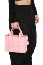 Carica l'immagine nel visualizzatore di Gallery, The Leather Small Tote Bag
