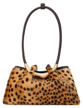 Carica l'immagine nel visualizzatore di Gallery, Borsa a spalla animalier
