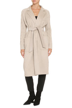 Load image into Gallery viewer, Hello wool and cashmere coat
