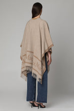 Load image into Gallery viewer, Hilde Wool cape
