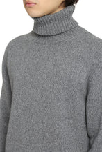 Carica l'immagine nel visualizzatore di Gallery, Pullover in lana e cachemire
