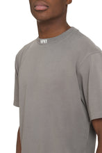 Carica l'immagine nel visualizzatore di Gallery, T-shirt girocollo in cotone
