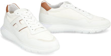Carica l'immagine nel visualizzatore di Gallery, Sneakers low-top Interactive³
