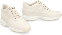 Carica l'immagine nel visualizzatore di Gallery, Sneakers low-top Hogan Interactive
