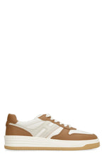 Carica l'immagine nel visualizzatore di Gallery, Sneakers low-top H630 in pelle
