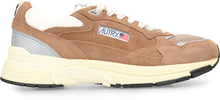 Carica l'immagine nel visualizzatore di Gallery, Sneakers Hyperway in suede
