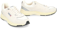 Carica l'immagine nel visualizzatore di Gallery, Sneakers Hyperway in suede
