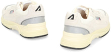 Carica l'immagine nel visualizzatore di Gallery, Sneakers Hyperway in suede
