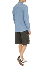 Carica l'immagine nel visualizzatore di Gallery, Camicia in denim
