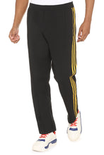 Carica l'immagine nel visualizzatore di Gallery, Adidas Originals by Wales Bonner -Track-pants in maglia
