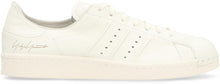 Carica l'immagine nel visualizzatore di Gallery, Sneakers low-top Superstar in pelle
