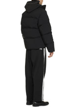 Carica l'immagine nel visualizzatore di Gallery, Track-pants in tessuto tecnico
