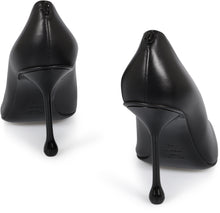 Load image into Gallery viewer, Ixia leather pumps
