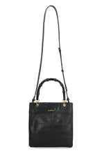 Carica l'immagine nel visualizzatore di Gallery, Mini tote bag in pelle
