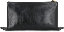 Carica l'immagine nel visualizzatore di Gallery, Pochette in pelle
