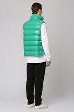 Carica l'immagine nel visualizzatore di Gallery, Gilet imbottito Parke con chiusura a zip
