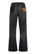 Carica l'immagine nel visualizzatore di Gallery, Jeans straight leg a 5 tasche
