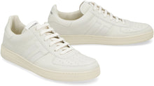 Carica l'immagine nel visualizzatore di Gallery, Sneakers low-top Radcliffe in pelle
