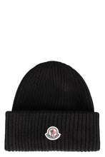 Carica l'immagine nel visualizzatore di Gallery, Cappello in maglia a coste
