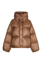 Carica l'immagine nel visualizzatore di Gallery, Piumino corto Borey con cappuccio

