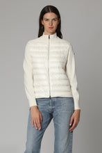Carica l'immagine nel visualizzatore di Gallery, Cardigan con pannelli in nylon
