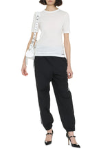 Carica l'immagine nel visualizzatore di Gallery, T-shirt con logo
