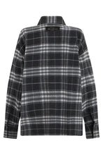 Carica l'immagine nel visualizzatore di Gallery, Camicia a quadri in flanella
