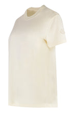 Carica l'immagine nel visualizzatore di Gallery, T-shirt girocollo in cotone
