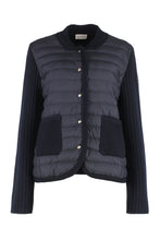 Carica l'immagine nel visualizzatore di Gallery, Cardigan con pannello frontale imbottito
