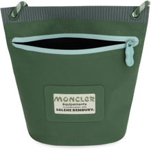 Carica l'immagine nel visualizzatore di Gallery, Moncler X Salehe Bembury - Pochette Amoeba
